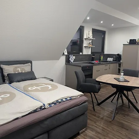 Haus Ausreisser 2 - Hafennest 公寓 贝塞尔